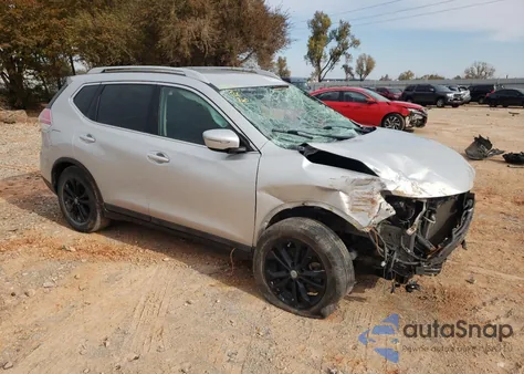 2015 Nissan Rogue S z USA, uszkodzony, nr VIN 5N1AT2ML3FC807613